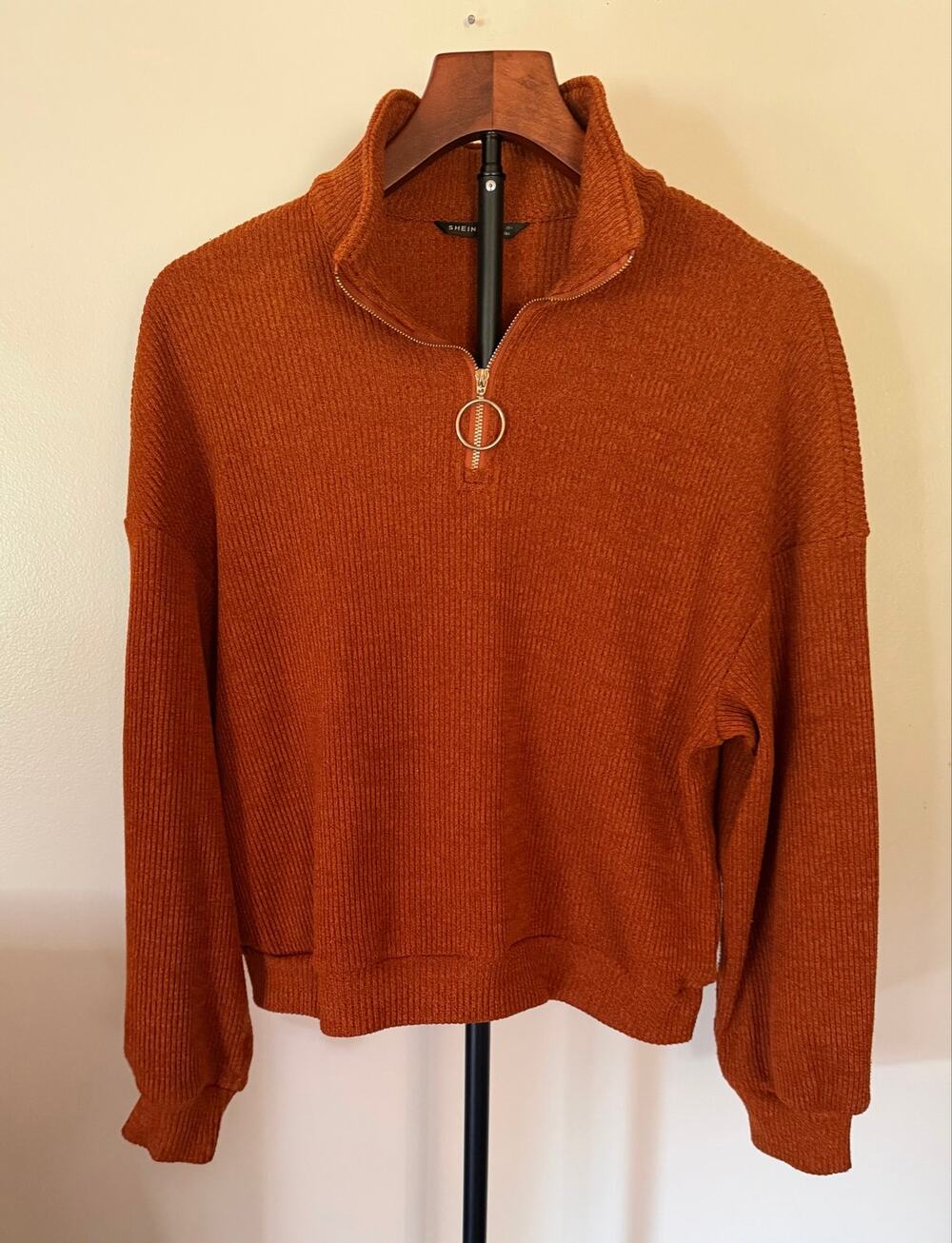 SHEIN Mock Knit Ribbed Knit Sweater in Burnt Orange. Size Small.